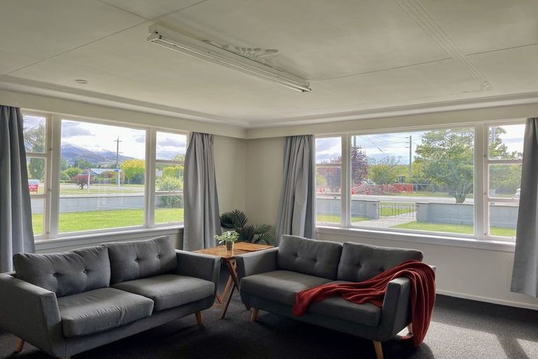 Photo of property in 85 Bledisloe Street, Kurow, 9435
