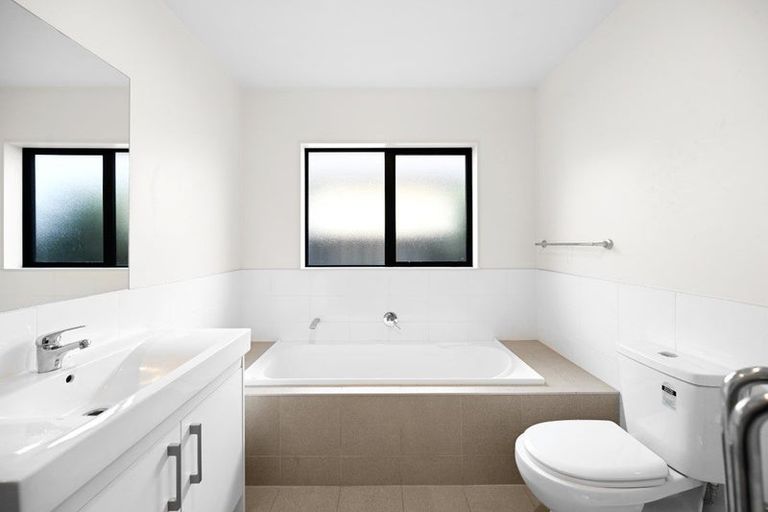 Photo of property in 6 Hawtry Lane, Flagstaff, Hamilton, 3210