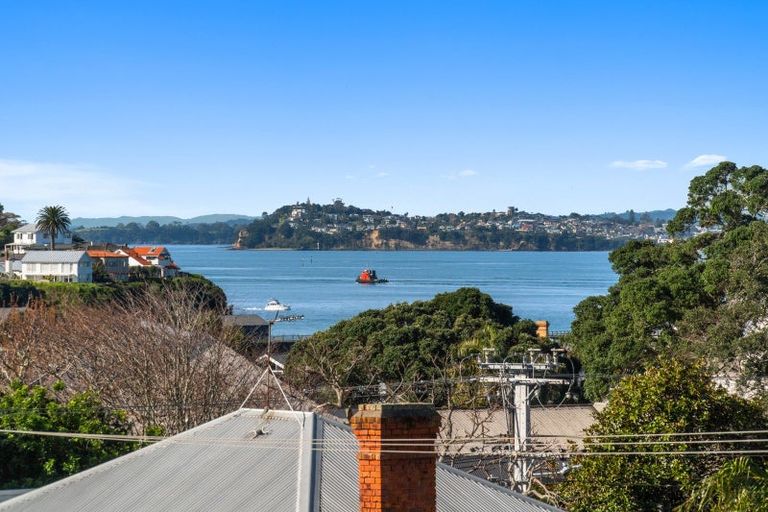 Photo of property in 21 St Aubyn Street, Devonport, Auckland, 0624