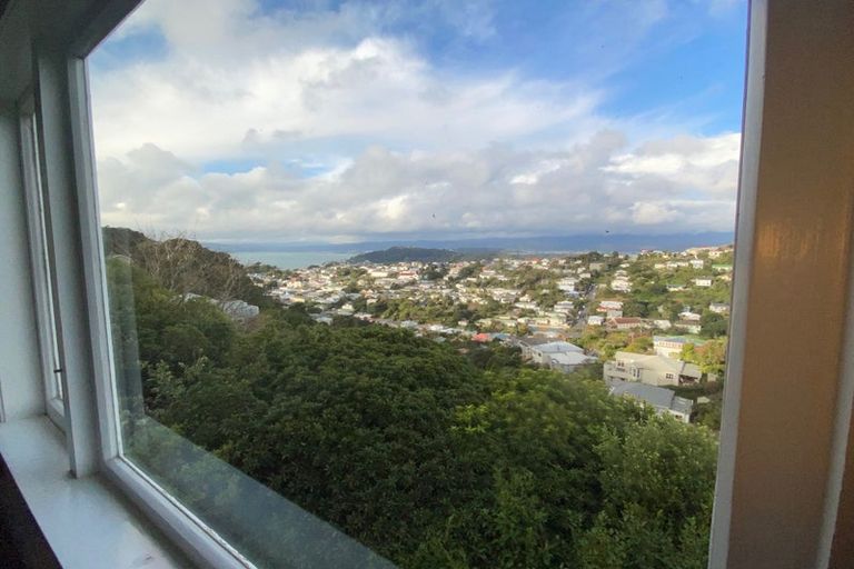 Photo of property in 143 Mitchell Street, Brooklyn, Wellington, 6021