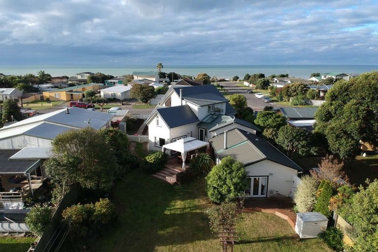 Photo of property in 44 Shrimpton Road, Haumoana, 4102
