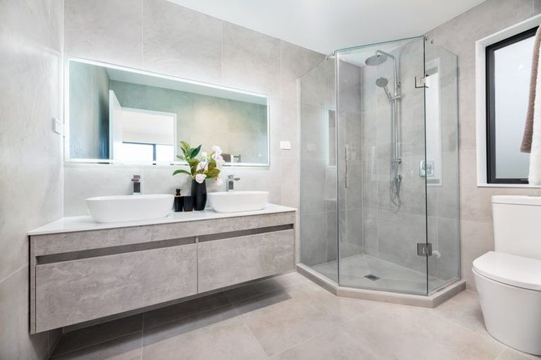 Photo of property in 6 Ambrosia Avenue, Henderson, Auckland, 0612