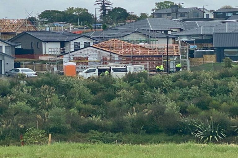 Photo of property in 7 Manatika Road, Karaka, 2124