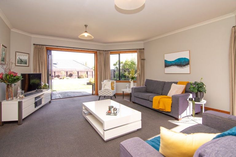 Photo of property in 7 Alpine Grove, Kelvin Grove, Palmerston North, 4414