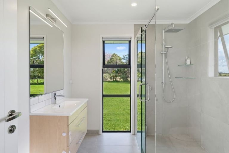 Photo of property in 283a Kimberley Road, Levin, 5571