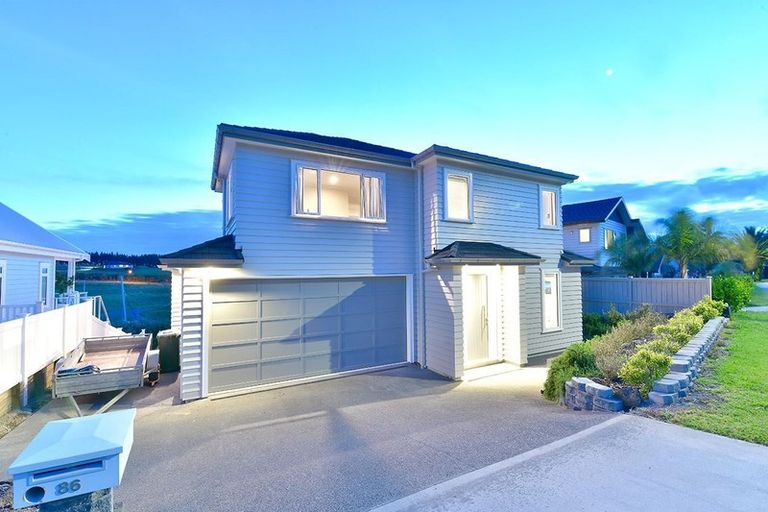 Photo of property in 86 Voyager Drive, Gulf Harbour, Whangaparaoa, 0930