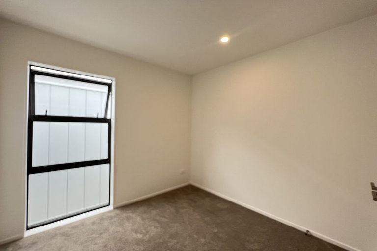 Photo of property in 3 Biokovo Street, Massey, Auckland, 0614