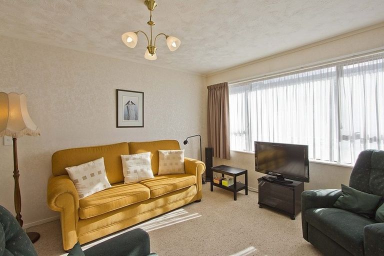 Photo of property in 119 Trafalgar Street, Waterloo, Lower Hutt, 5011