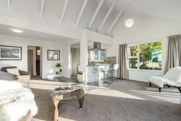 Photo of property in 1/77 Manuka Road, Bayview, Auckland, 0629