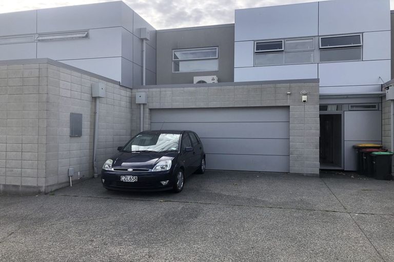 Photo of property in 310b Stanmore Road, Richmond, Christchurch, 8013