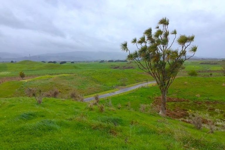 Photo of property in 89 Emma Drive, Manakau, 5573