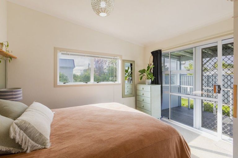 Photo of property in 50 Bibby Street, Waipawa, 4210