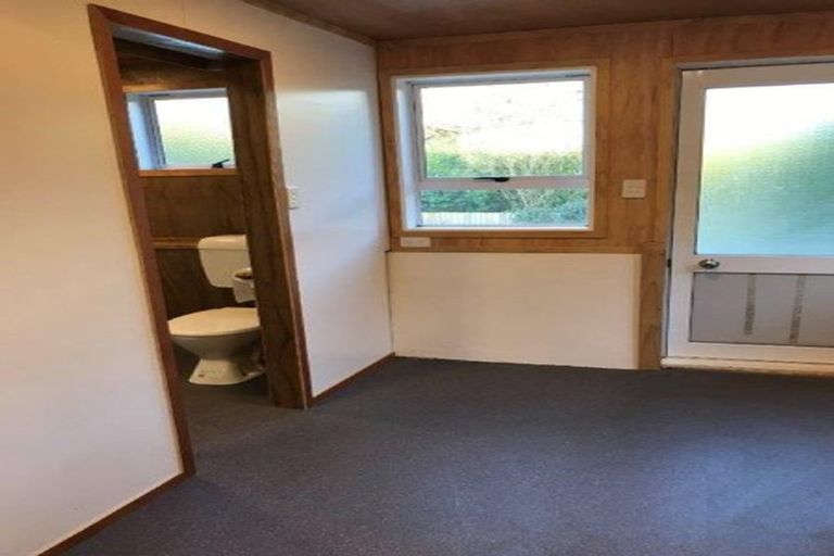 Photo of property in 13 Glenpark Avenue, Frankleigh Park, New Plymouth, 4310