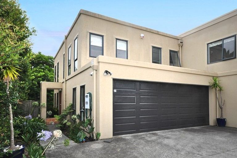 Photo of property in 27c Challinor Street, Pakuranga, Auckland, 2010