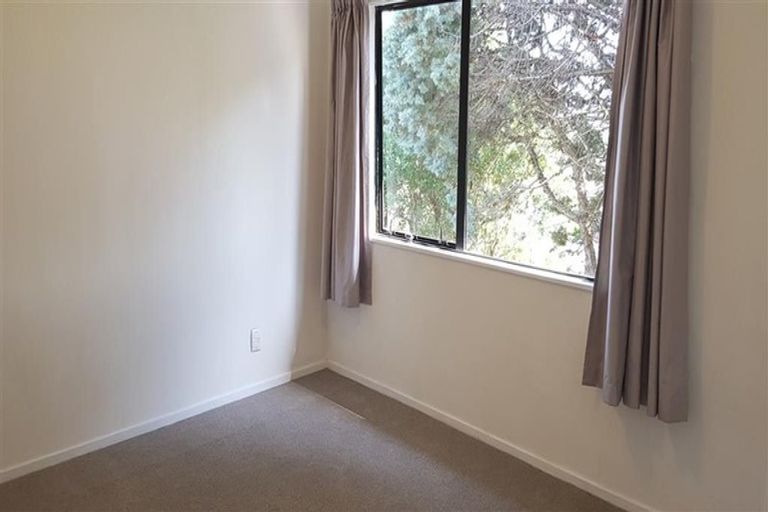 Photo of property in 17 Benchmark Drive, Massey, Auckland, 0614