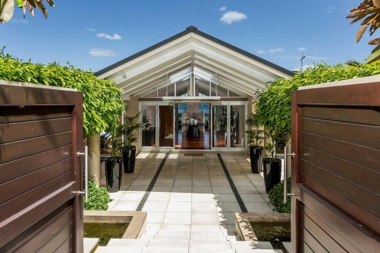 Photo of property in 7 Eric Price Avenue, Takapuna, Auckland, 0620