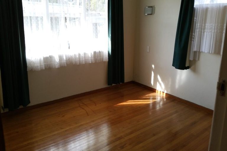 Photo of property in 19a Cutler Street, New Lynn, Auckland, 0600