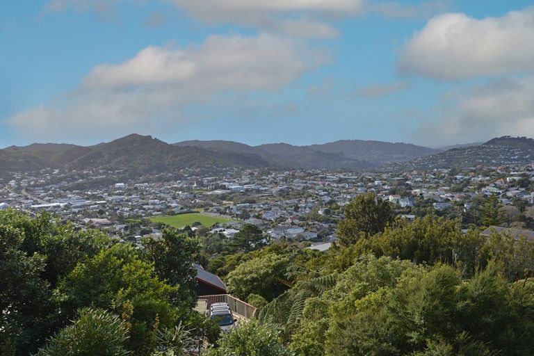 Photo of property in 36 Wrights Hill Road, Karori, Wellington, 6012