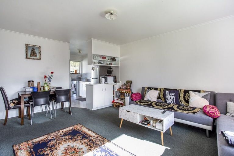 Photo of property in 62 Lincoln Road, Henderson, Auckland, 0610