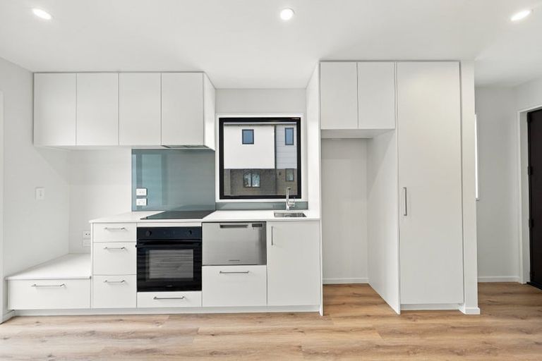 Photo of property in 3/15 Silvester Street, Woolston, Christchurch, 8023