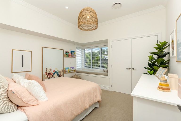 Photo of property in 161 Lemon Street, Strandon, New Plymouth, 4312