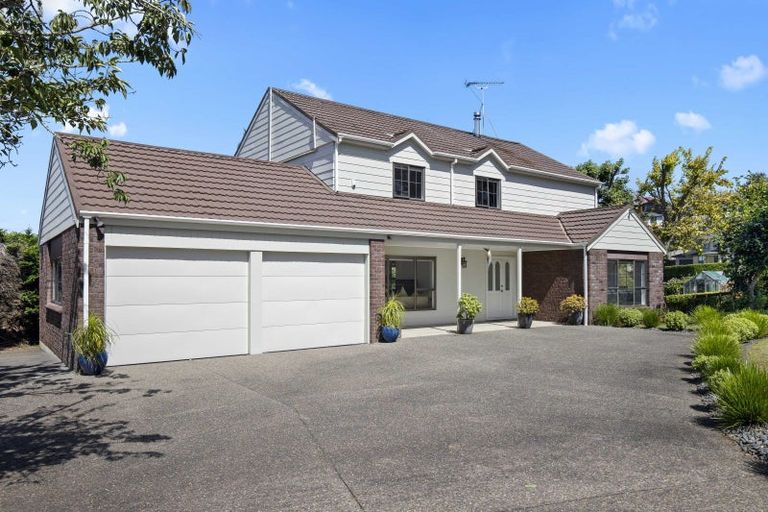 Photo of property in 112 Valley Road, Pukekohe, 2120