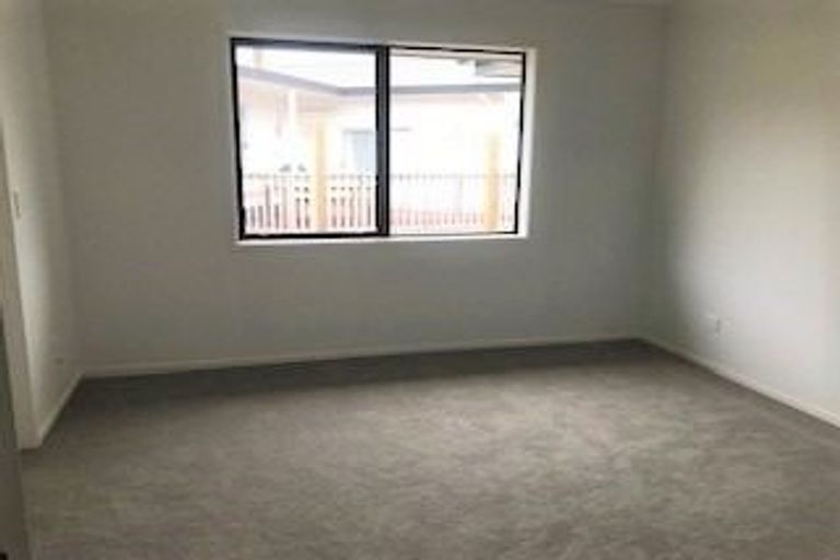 Photo of property in 13 Anglers Way, Omokoroa, 3114