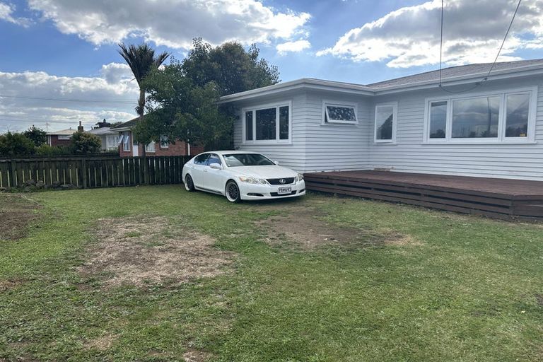 Photo of property in 84 Puriri Road, Manurewa, Auckland, 2102