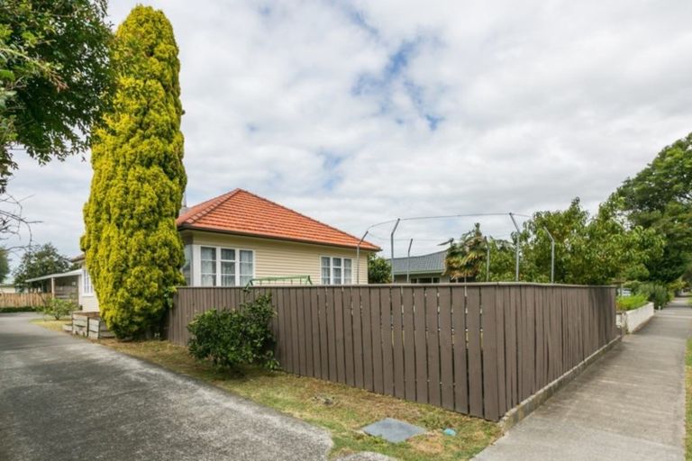 Photo of property in 48 Nuffield Avenue, Marewa, Napier, 4110