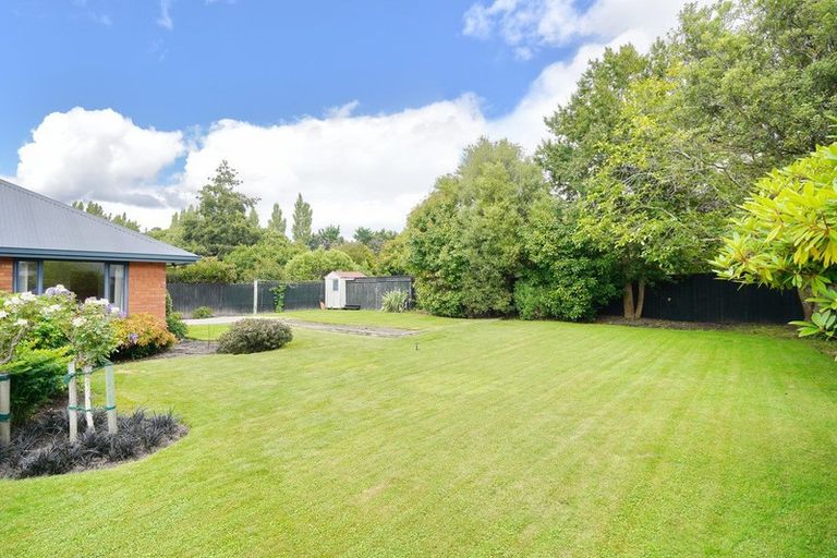 Photo of property in 12 Pearce Place, Kaiapoi, 7630