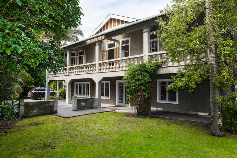 Photo of property in 16 Russell Street, Whataupoko, Gisborne, 4010