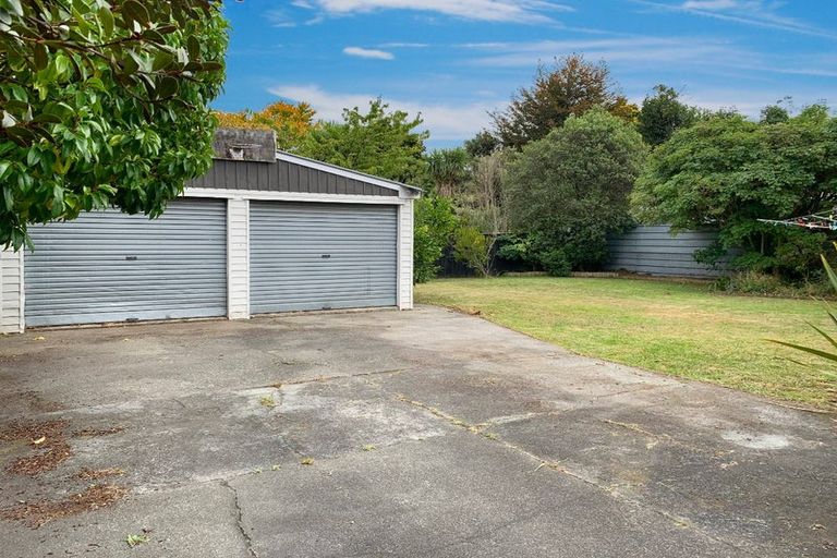 Photo of property in 123 Ruamahanga Crescent, Terrace End, Palmerston North, 4410