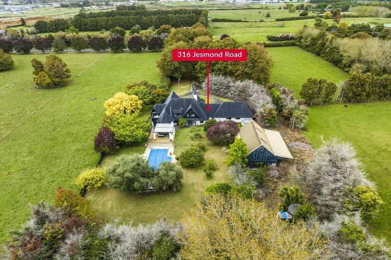 Photo of property in 316 Jesmond Road, Karaka, Drury, 2578