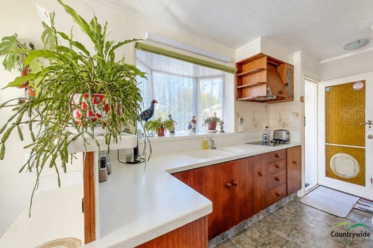 Photo of property in 60 Aotea Crescent, Tokoroa, 3420
