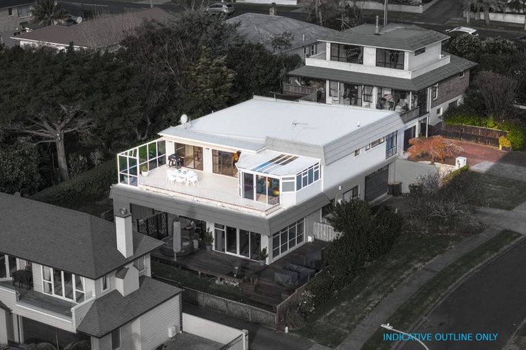Photo of property in 2/9 Takutai Avenue, Bucklands Beach, Auckland, 2012