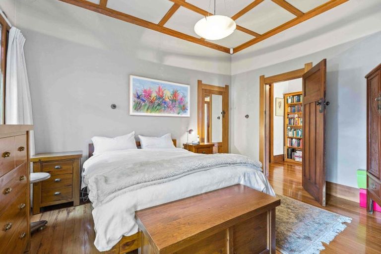 Photo of property in 24 Myrtle Street, Hamilton East, Hamilton, 3216