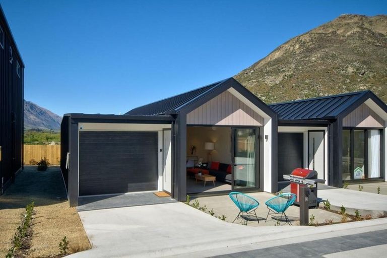 Photo of property in 14/39 Cherry Blossom Avenue, Frankton, Queenstown, 9300