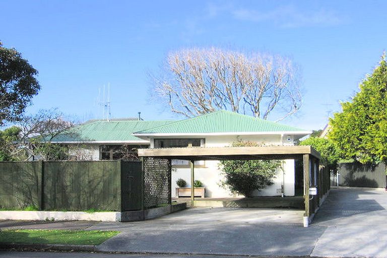 Photo of property in 7 Montgomery Terrace, Hokowhitu, Palmerston North, 4410