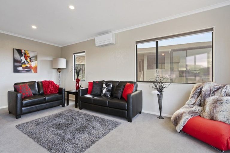 Photo of property in 19 Annandale Street, Lynmouth, New Plymouth, 4310