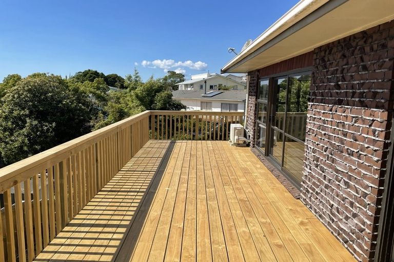Photo of property in 185 Rangatira Road, Beach Haven, Auckland, 0626