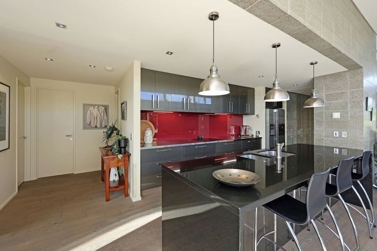 Photo of property in 141 Awamoa Road, Holmes Hill, Oamaru, 9401