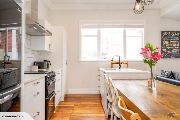 Photo of property in 71a Clouston Park Road, Clouston Park, Upper Hutt, 5018