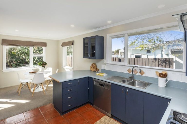 Photo of property in 39 Hurunui Street, Cracroft, Christchurch, 8025