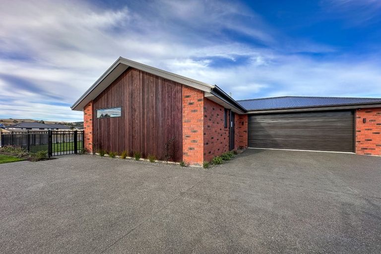 Photo of property in 25 Benn Street, Amberley, 7481