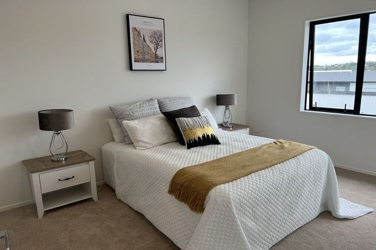 Photo of property in 16 Whao Lane, Silverdale, 0932