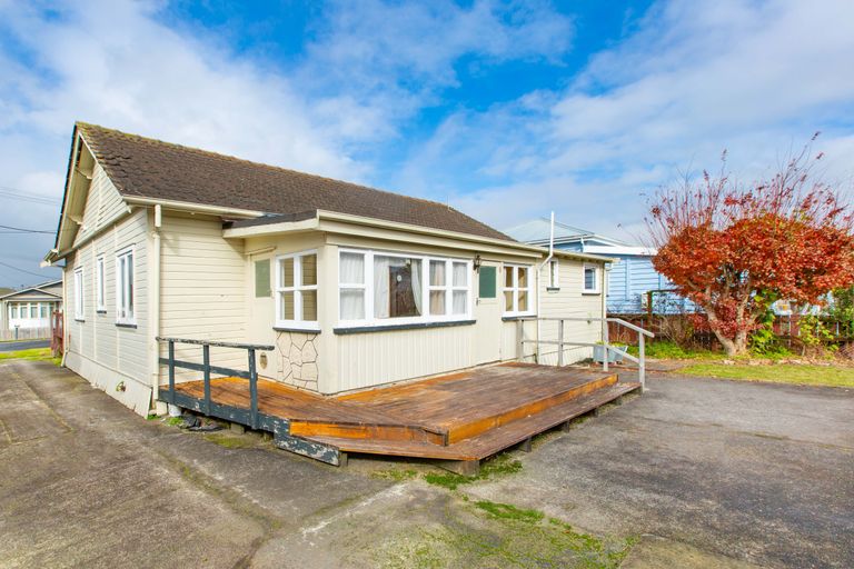 Photo of property in 4 Seddon Street, Te Aroha, 3320