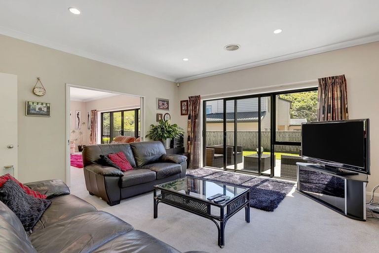 Photo of property in 3 Didsbury Grove, Churton Park, Wellington, 6037