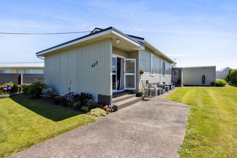 Photo of property in 433 Waihi Road, Normanby, Hawera, 4614