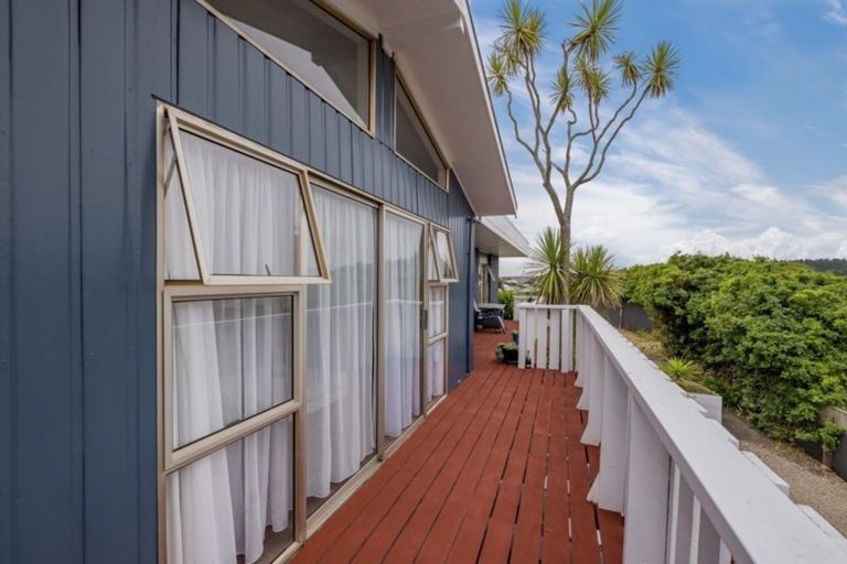 Photo of property in 62 Toi Street, Otaki Beach, Otaki, 5512