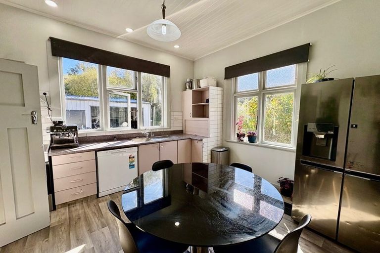 Photo of property in 5 Ainslee Place, North East Valley, Dunedin, 9010